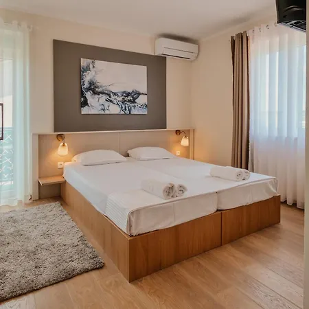 Luxury * Umag
