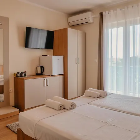 Luxury * Umag